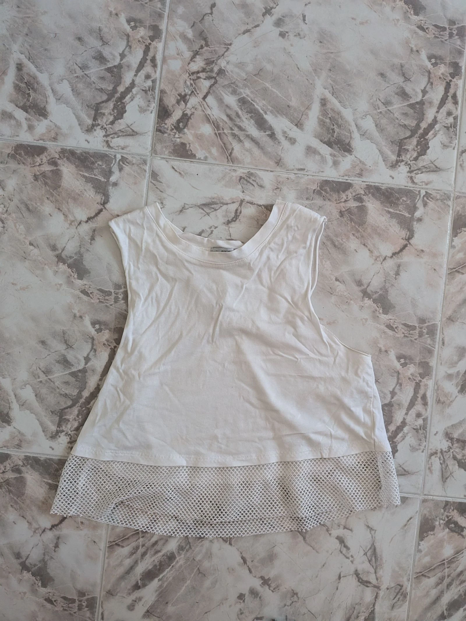 Camiseta sin mangas blanca